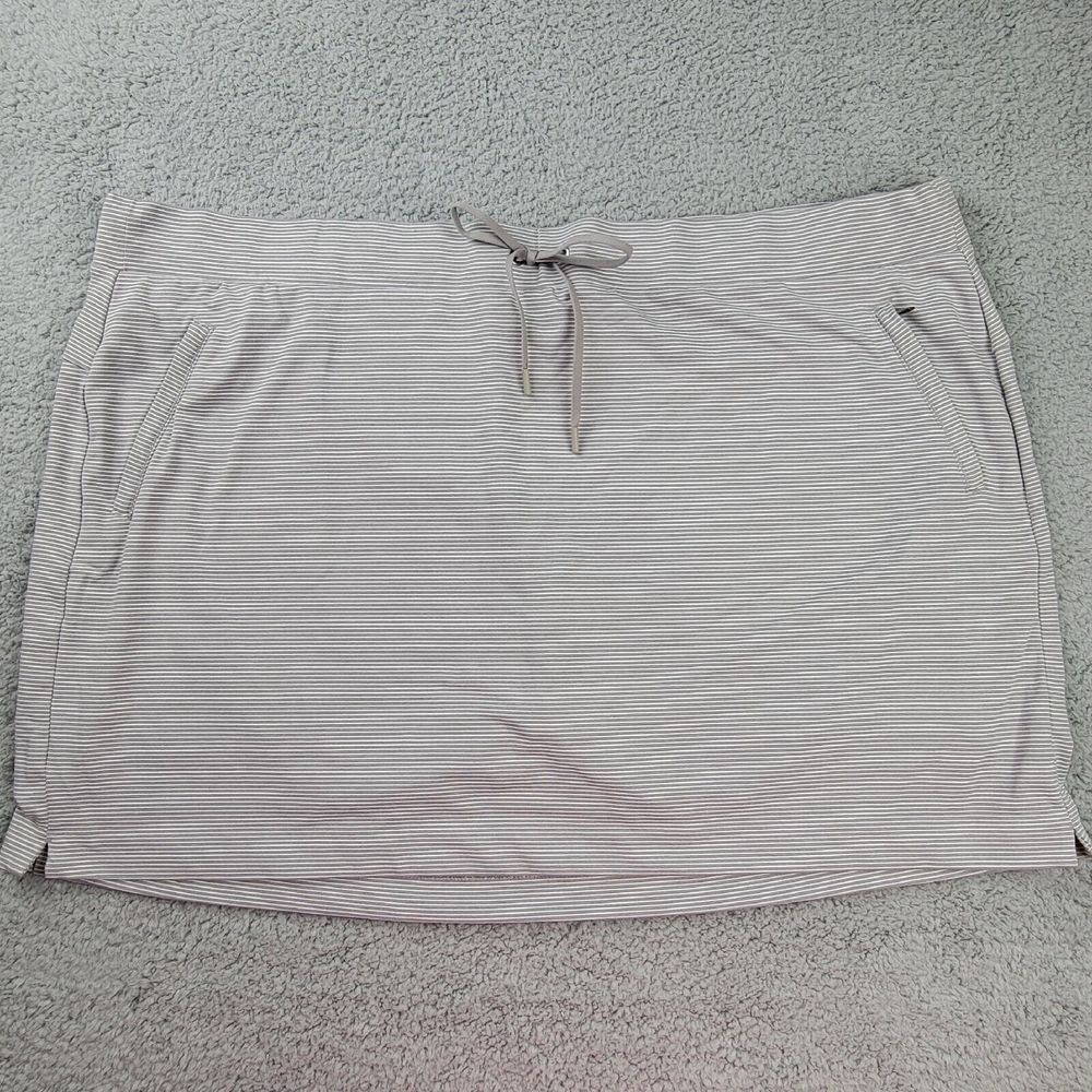 Athleta Modern Metro Midtown Skort Skirt Gray Stripe Pockets Pull On Sz 2X